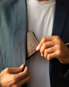 محفظة اكسيل - محفظة ثنائية - جلد طبيعي - بني