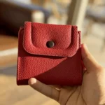 محفظة ڤيرا – اللون الأحمر ❤️