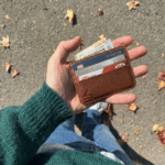 ⁦كويك – حافظة كروت سريعة من اركان | اللون الهافان 🔥⁩ - الصورة ⁦2⁩